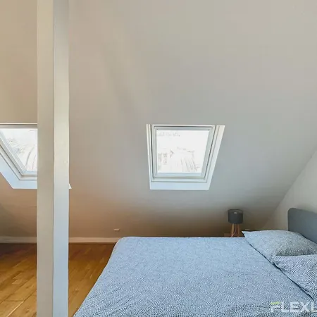 Flexliving - - Bausset *