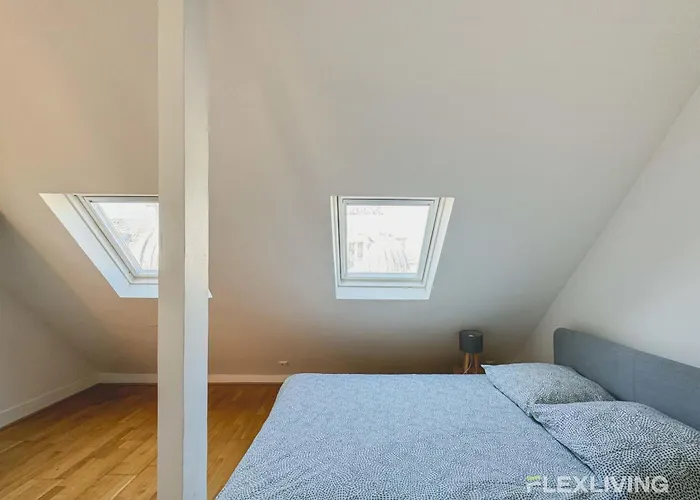 Flexliving - - Bausset *