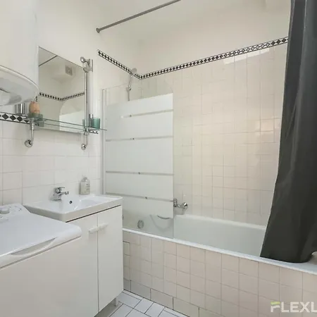 Flexliving - - Bausset * París